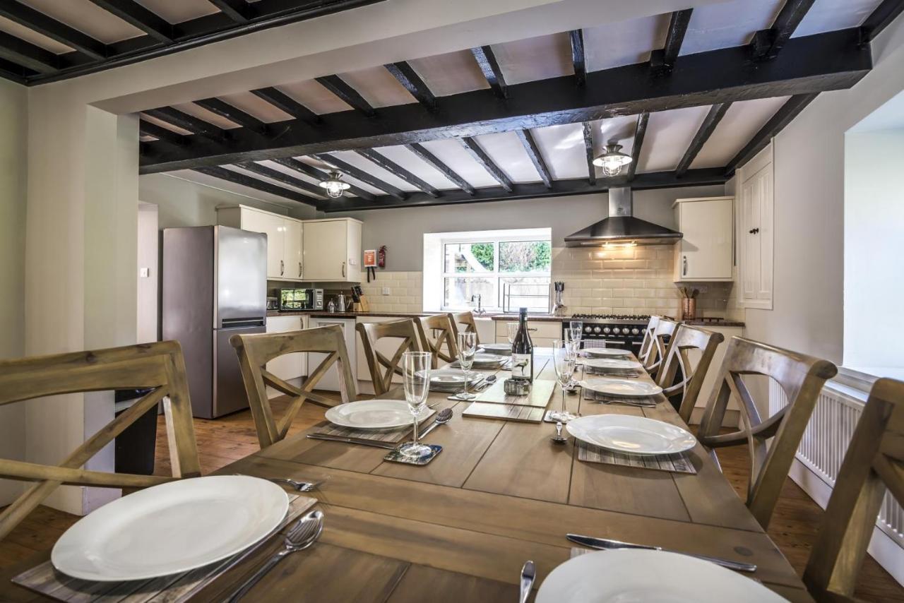 Barn Conversion - Hot Tub - Penally - Tenby Bagian luar foto
