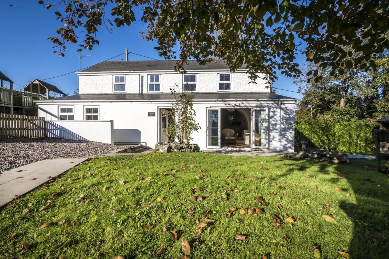 Barn Conversion - Hot Tub - Penally - Tenby Bagian luar foto